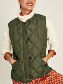 Radley Green Showerproof Diamond Quilted Gilet With Buttons -UK Clothing Sales 2024 370 615s3