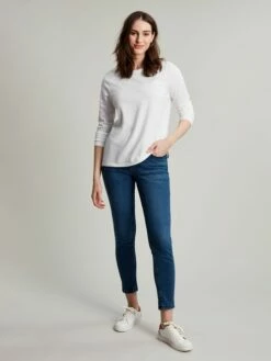 White Crew Long Sleeve T-shirt -UK Clothing Sales 2024 595524s3