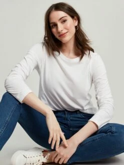 White Crew Long Sleeve T-shirt -UK Clothing Sales 2024 595524s4