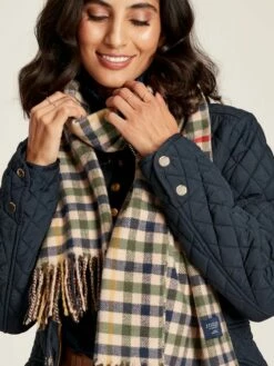 Checked Scarf -UK Clothing Sales 2024 C20665s3