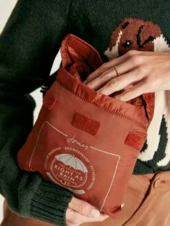 Red Showerproof Packable Gilet -UK Clothing Sales 2024 C35985s4