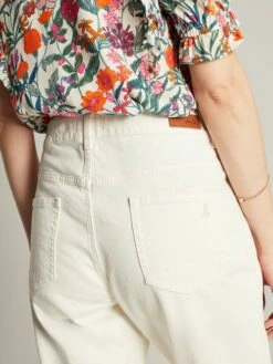 Cream Girlfriend Jeans -UK Clothing Sales 2024 M45 991s5