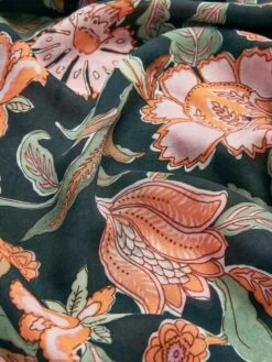 Grey Printed Scarf -UK Clothing Sales 2024 U75405s4